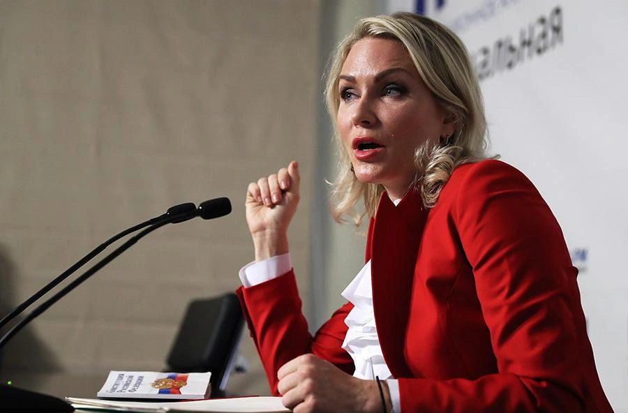 Катя Гордон отлично проявила себя в роли звездного адвоката | Источник: Сергей Савостьянов / ТАСС