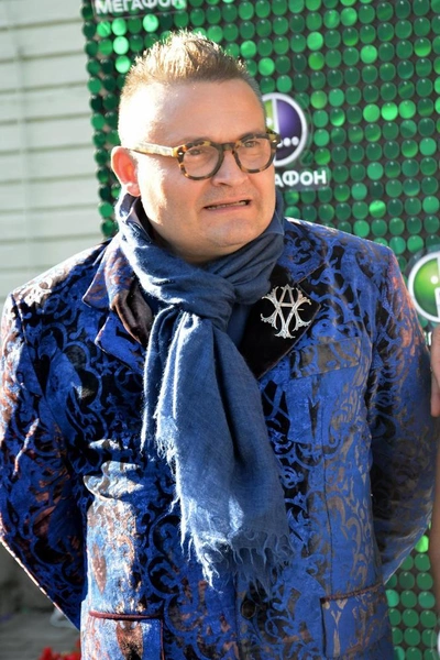 Александр Васильев | www.starhit.ru