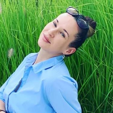 «Думала, лопну. Отказывали все органы»: блогер Марина опубликовала свое фото с гигантским животом в ожидании четверни