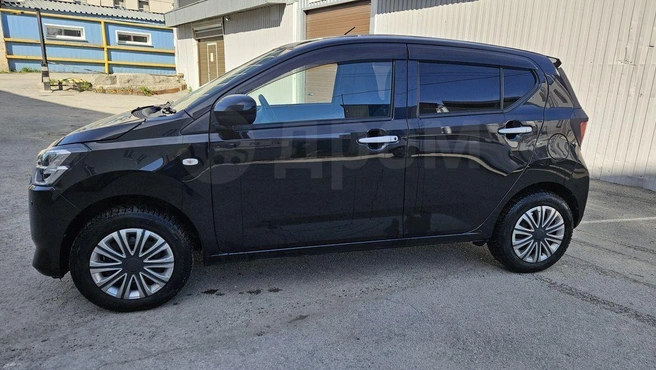 Toyota Pixis Epoch&nbsp;— «тойотовский клон» Daihatsu Mira e: S | Источник: Drom.ru