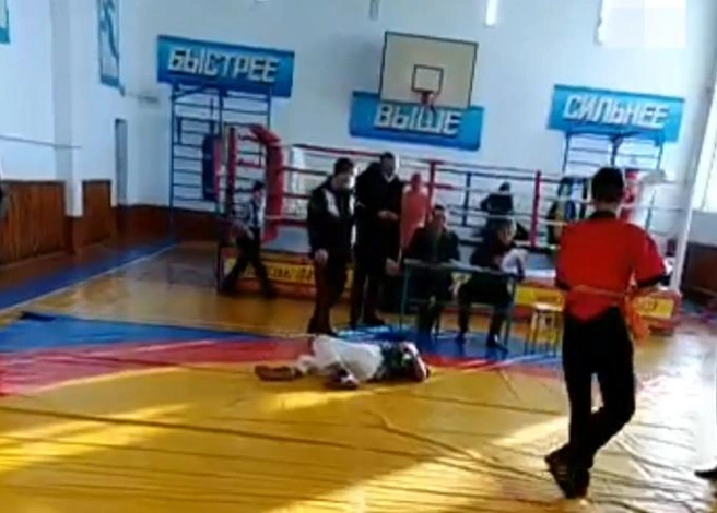 Видео падения мальчика попало на запись с соревнований | Источник: Ильдар Муллагаллиев