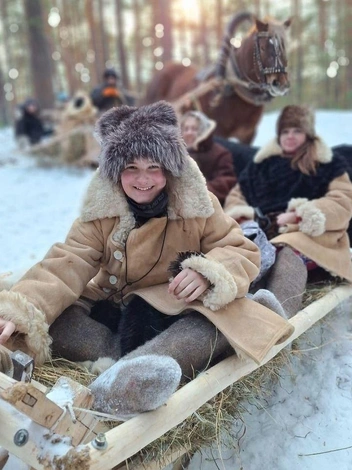 Вильлюр Мавлютов смеется, что, кажется, самое ценное для туристов в селе&nbsp;— фотозоны. Но ничего плохого в этом не видит | Источник: Вячеслав Карманов