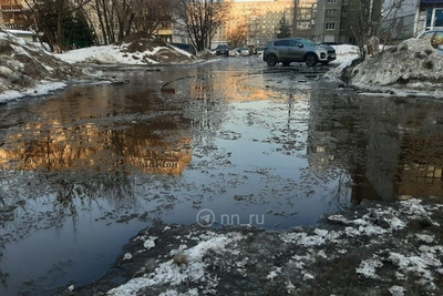 Глубокие лужи в Мещере мешают жителям Нижнего Новгорода