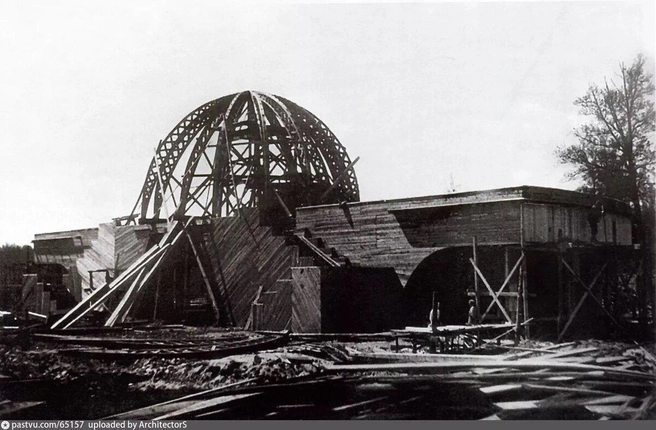 Строительство павильона в 1937 году | Источник: ArchitectorS / Pastvu.com