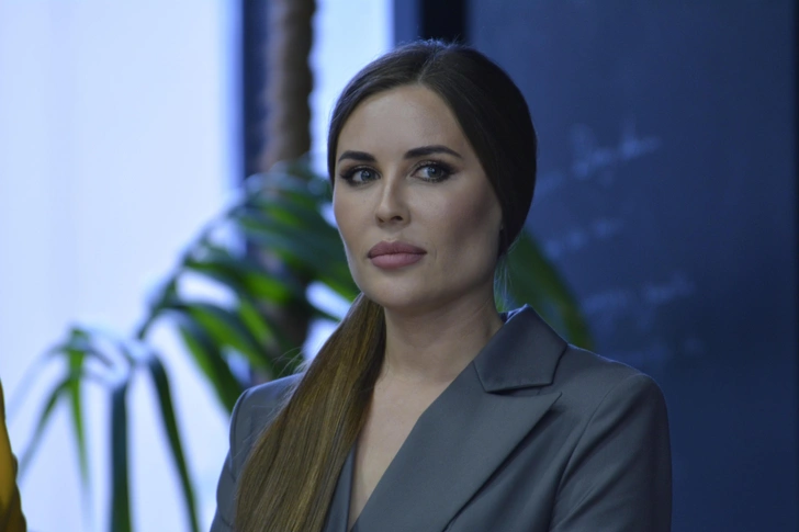 Юлия Михалкова | www.starhit.ru