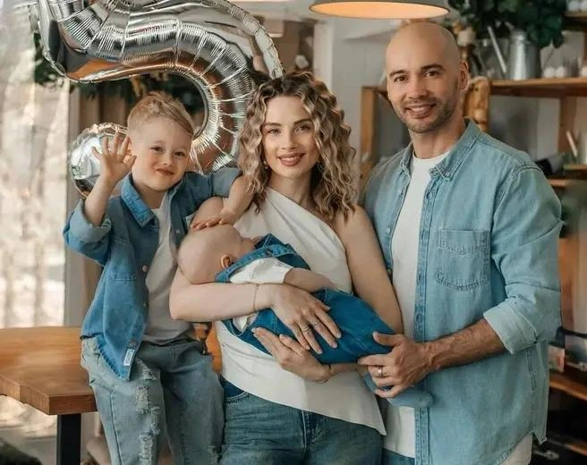 В семье растут два сына — Святослав и Мирослав | Источник: Кристина Черкасова / t.me