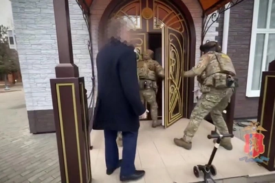 Ветврач из Канска пропускал мясо больных лейкозом коров