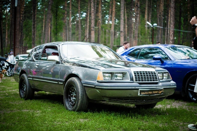 Mercury Cougar, которому 38 лет, продают за 260 000 рублей | Источник: Drom.ru