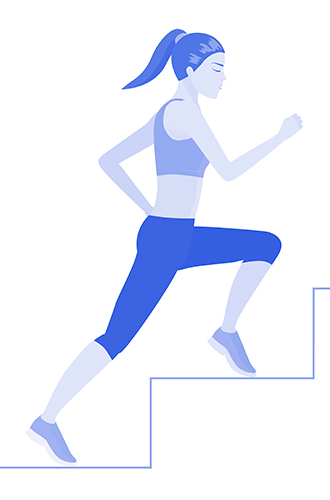 Уделяем внимание ягодицамПридать тонус ягодичным мышцам поможет ходьба по принципу «от пятки к мизинцу и большому пальцу». Идти лучше, поднимаясь в горку или по лестнице, – это поможет проработать все мышцы ног.