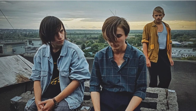 Кадр из сериала Мир Дружба Жвачка