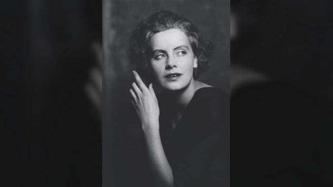 Диана Маклеллан писала, что Гарбо отказывалась признавать Дитрих после того, как их отношения закончились. | Источник: MEGA