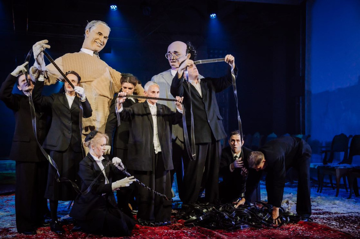 Эксцентричный Виторган и Хайруллина в образе Чаплина: в Москве покажут «Двое» Крымова
