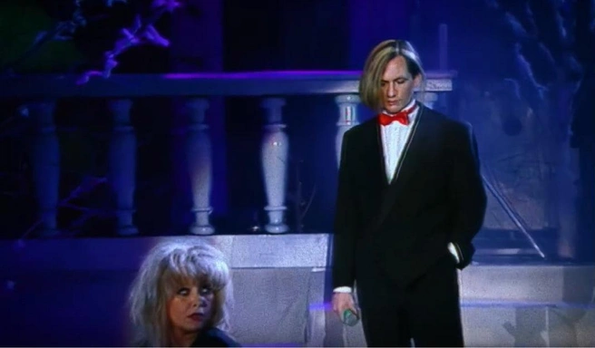 Сергей Челобанов и Алла Пугачева в «Рождественских встречах», эфир от 1993 года | Источник: Алла Пугачева / YouTube