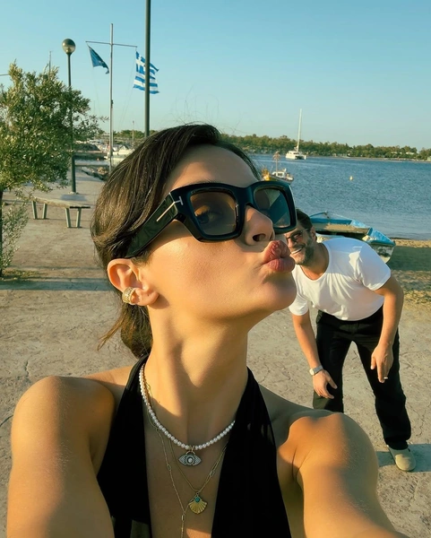 Источник: @berkcankat