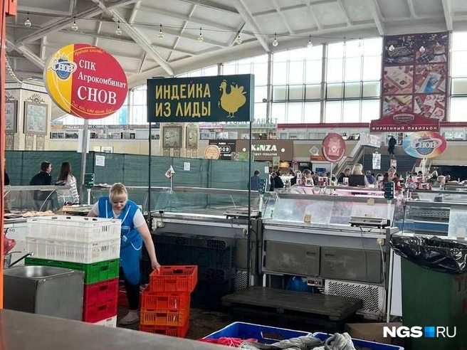 Тут можно попробовать все продукты и выбрать то, что понравится | Источник: Настасья Медведева / NGS.RU