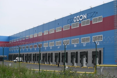 Ozon: задержку доставки объяснили дефицитом бензина
