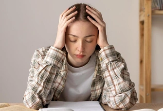 «Как быть, если на тебя орут, а ты в зависимом положении?»