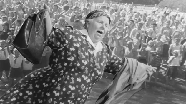 А че это вы здесь делаете, а? Вы, чье детство проходило в СССР, не пройдете смешной тест по советской комедии «Добро пожаловать, или Посторонним вход воспрещен»