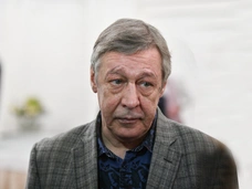 Михаила Ефремова выписали из больницы