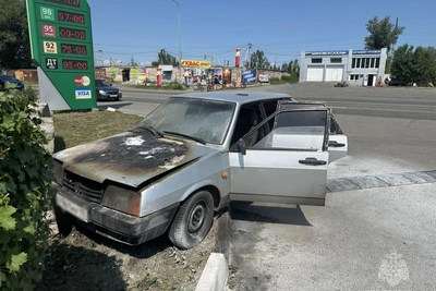 Пожары в Хакасии: автомобили, баня, постройка, мусор