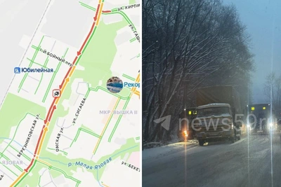 Столкновение автобуса с грузовиком на Соликамской