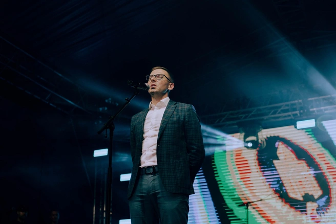 Роман Воллерт: «Здесь умеют слышать людей, здесь рождаются инициативы, которые потом становятся примером для других муниципалитетов региона» | Источник: Ольга Авраменко
