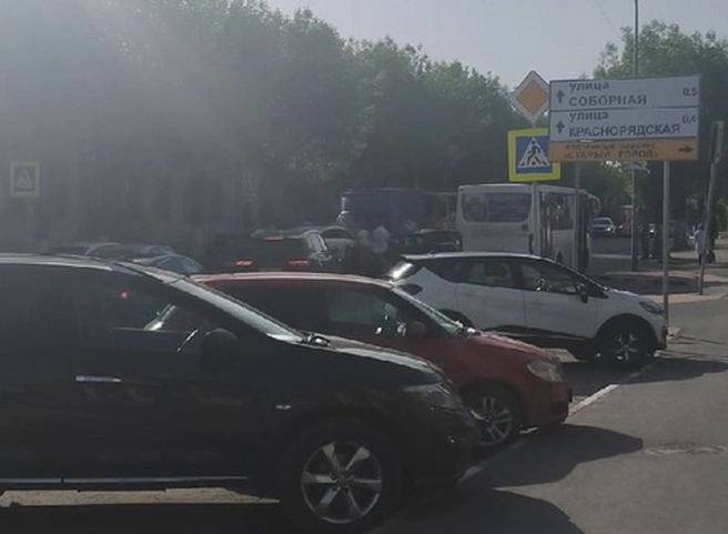 В центре Рязани столкнулись ПАЗ и BMW | 62.ru