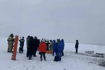 Plane crash in Orsk kills three, authorities confirm
