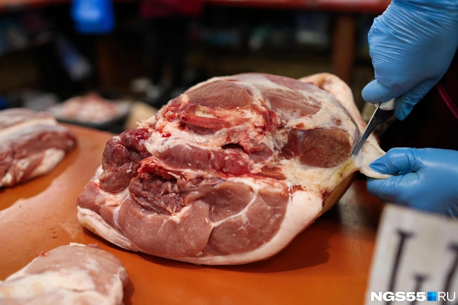 Небезопасную продукцию утичтожили | Источник: Евгений Софийчук / NGS55.RU