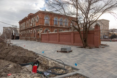 В Волгограде уничтожили исторический фрагмент ограды синагоги