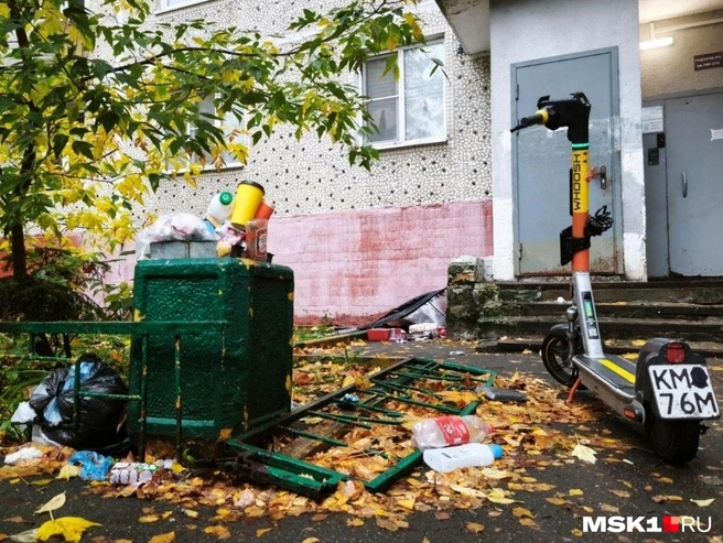 Обстановка у многоэтажки на Юбилейном проспекте | Источник: Михаил Мечев / MSK1.RU