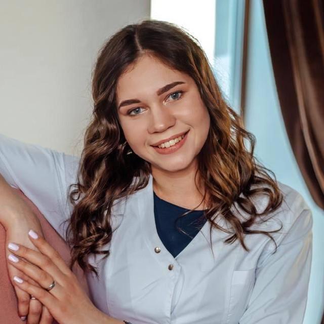 <p>Елена Егорова</p>