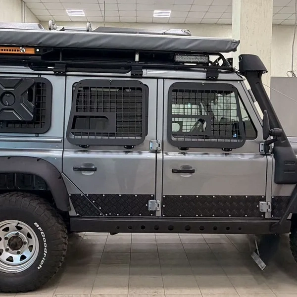 Еще одна необычная машина — Land Rover Defender за 13,5 миллионов рублей | Источник: скриншот с сайта бесплатных объявлений