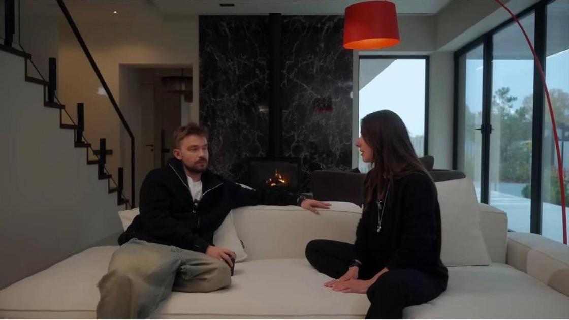 Как выглядит новый дом Александра Петрова, ради которого он переезжает в поселок миллионеров