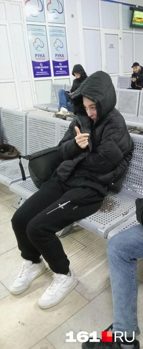 В такой одежде Диана провожала дочь в Каспийск в 2024 году | Источник: Диана Цомартова