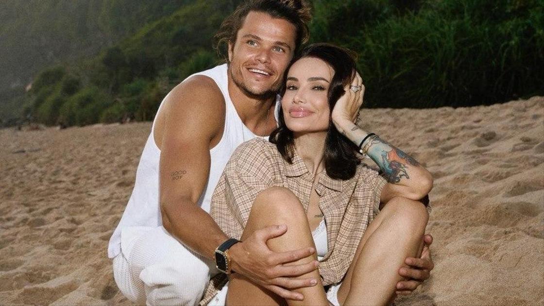 Айза вышла замуж в третий раз&nbsp;&mdash; первое фото со свадьбы