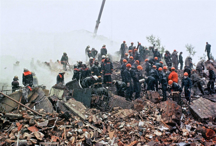 Черная осень 99-го: в Москве 25 лет назад террористы впервые взорвали дома. Как эта трагедия сплотила людей