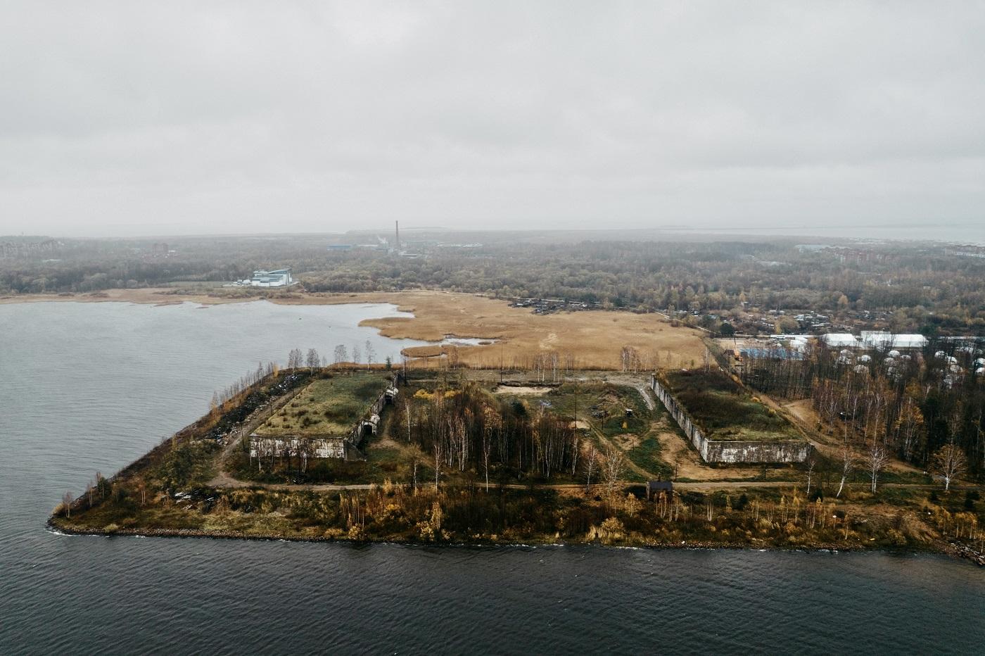Музей военно-морской славы и участок, на котором он был построен