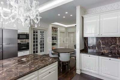 Четырёхкомнатная квартира за 48 млн в Новосибирске