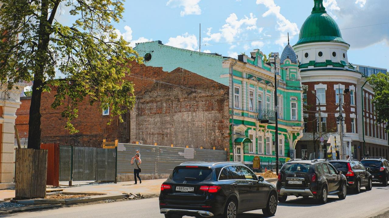 В Перми напротив пермской Дягилевки на улице Сибирской снесли старинный  домик, что там построят в 2023 г - 29 июля 2023 - 59.ру