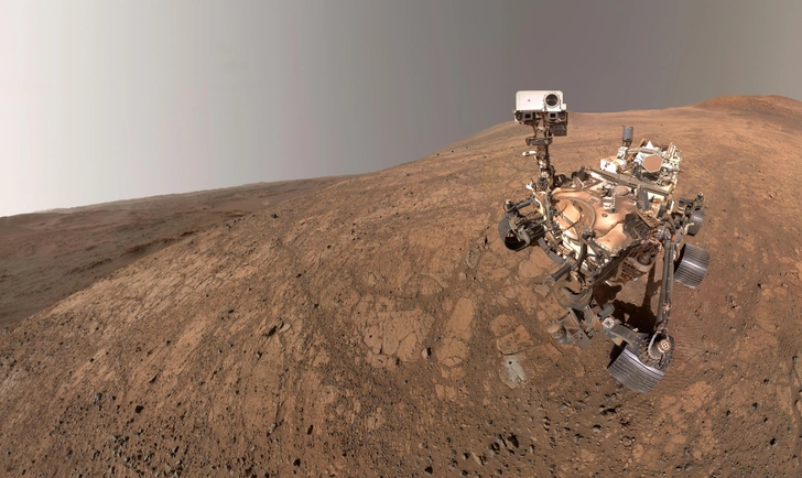 Марсоход NASA Perseverance сделал это селфи 10 мая 2025 года, в 1500-й марсианский день, или сол, исследования Красной планеты | Источник: NASA/JPL-Caltech/MSSS