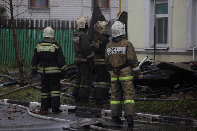 Пенсионер погиб в обрушившемся горящем доме в воронежском селе | Источник: Александра Мамонтова / 76.RU