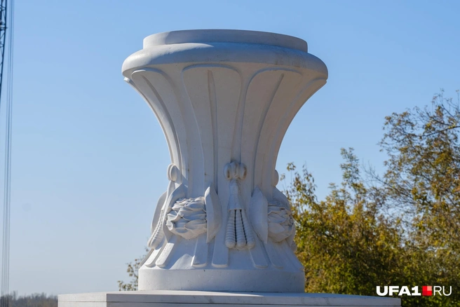 Новый декоративный элемент у моста | Источник: Булат Салихов / UFA1.RU