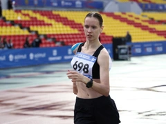 Чемпионка по спортивной ходьбе рассказала об издевательствах тренера — он ударил ученицу плетью