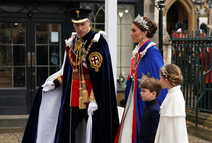 Всех удивила: Кейт Миддлтон отказалась от тиары, чем шокировала присутствующих на коронации Карла III