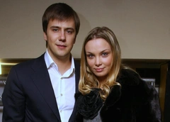 Арнтгольц об отношениях с бывшим мужем: «Жидков пока не познакомил с новой девушкой. Видимо, боятся»