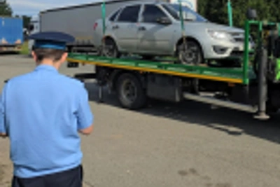 В Казани рейд «Дорожного пристава» отправил 5 авто на спецстоянку