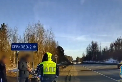 Мотолюбителя в Костроме оштрафовали за езду без прав