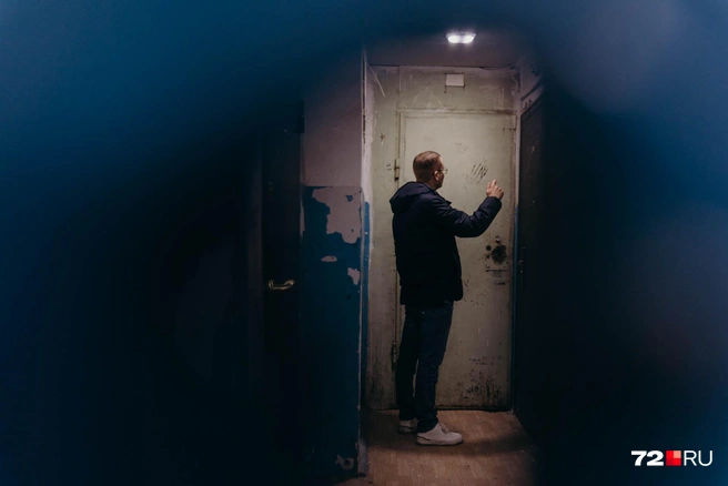 Еще немного атмосферы дома. Находиться здесь жутко | Источник: Ирина Шарова / 72.RU