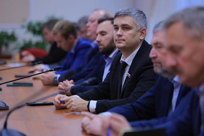 На комиссии также рассказали о планах по строительству бассейна в Северодвинске и кампуса «Арктическая звезда» | Источник: пресс-служба правительства Архангельской области
